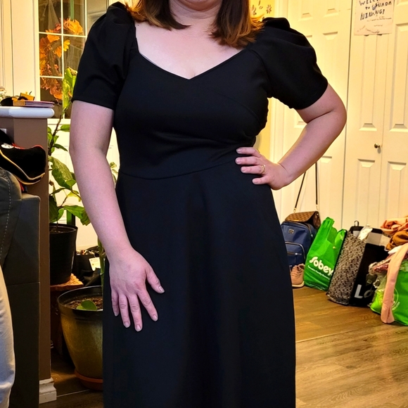Emma puff sleeve dress - Picture 3 of 3